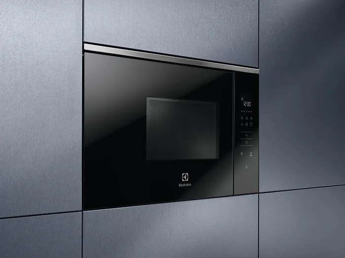 Electrolux KMFE172TEX mikroaaltouuni, musta - Image 6