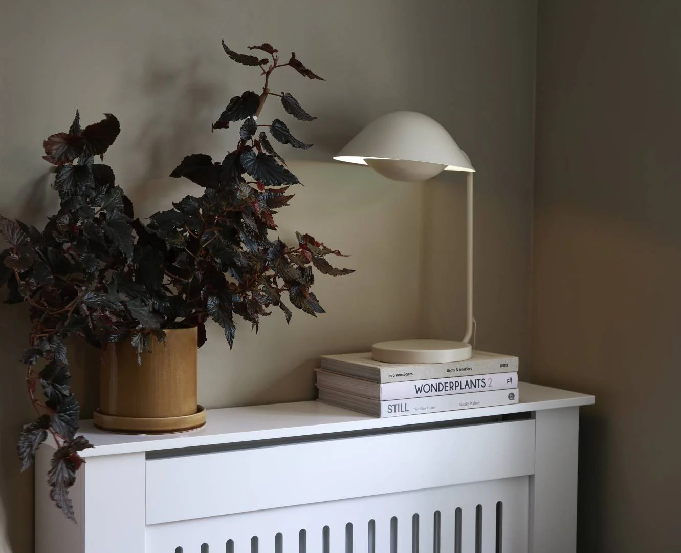 Freya pöytävalaisin beige - Image 3