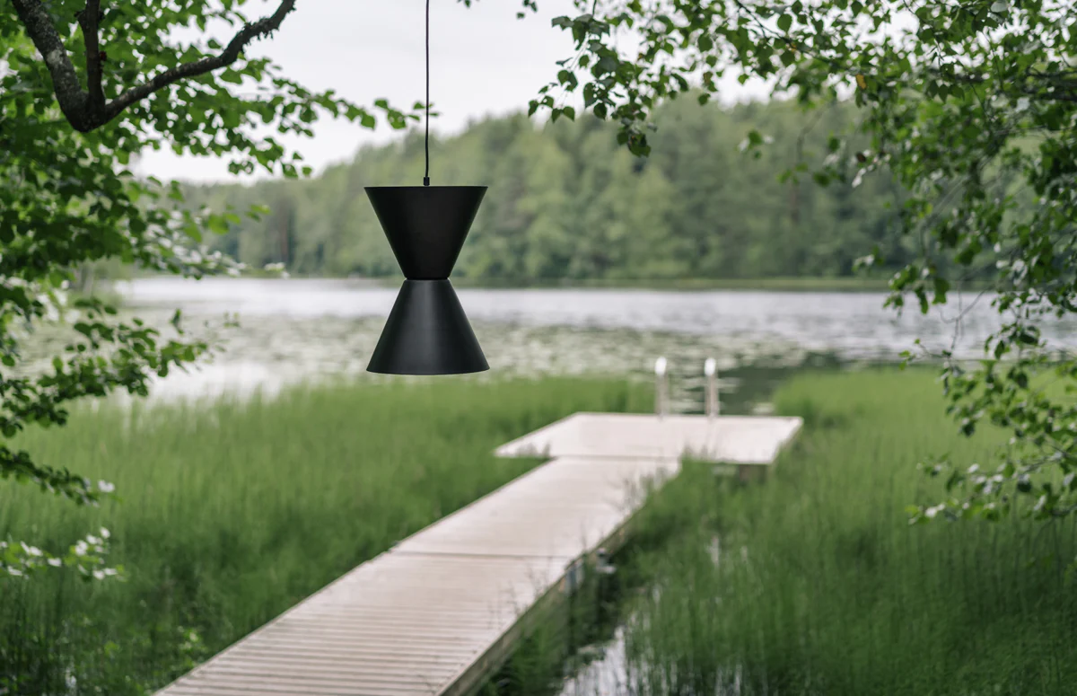 Länsi designriippuvalaisin musta - Image 3