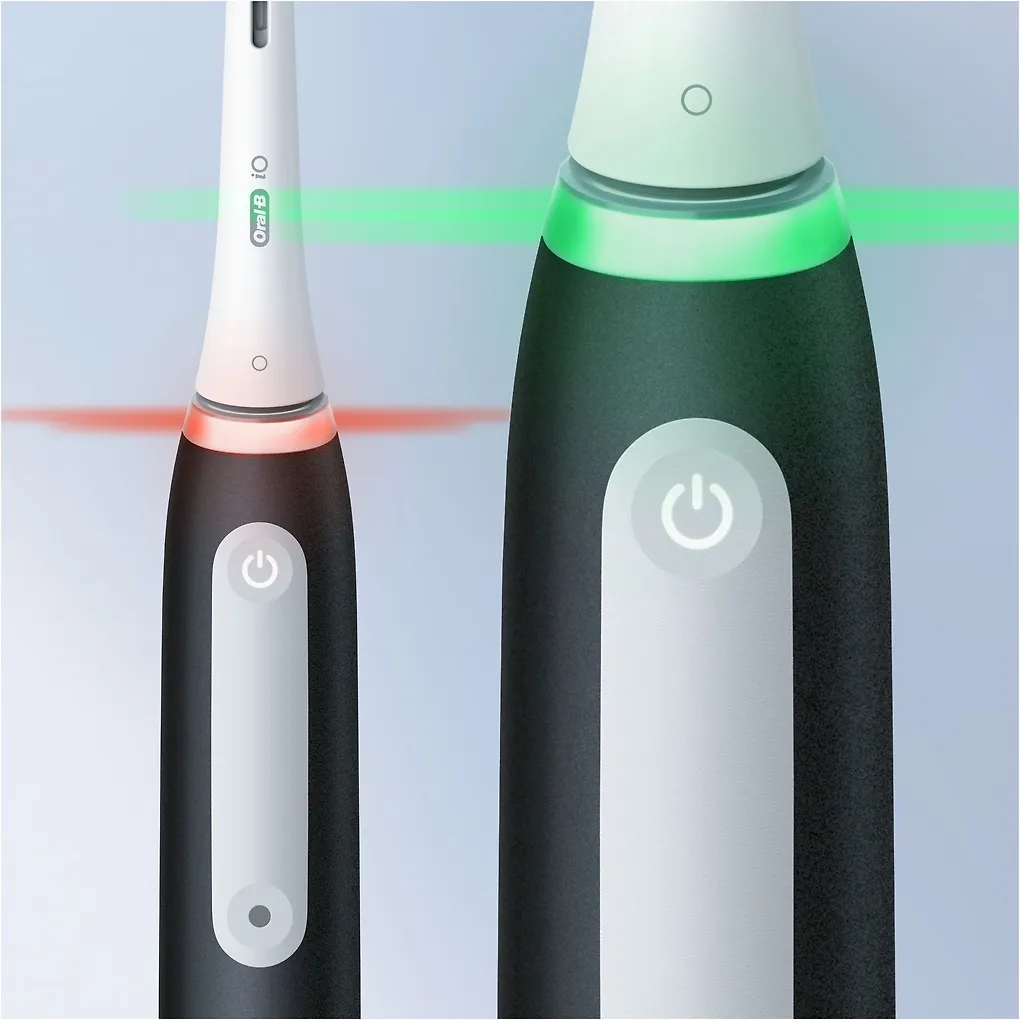 Oral-B iO Series 3s -sähköhammasharja, musta - Image 4